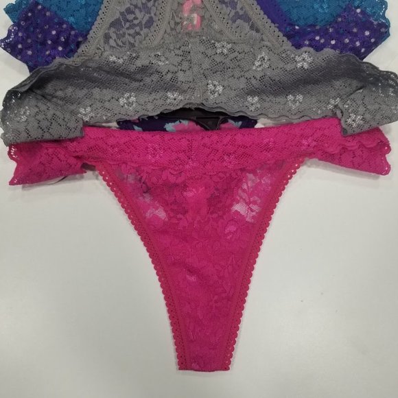 Betsey Johnson Cotton & Lace Thong Set Underwear 5 Pack - Picture 5 of 12